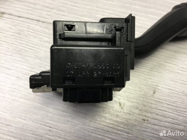 Переключатель дворников Ford Focus 2 2008