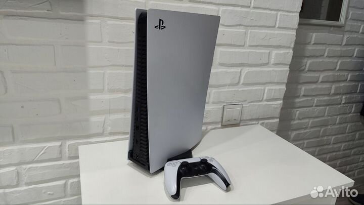 Sony Playstation 5 825gb с дисководом