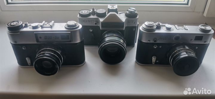 Три фотоаппарата фэд Зенит