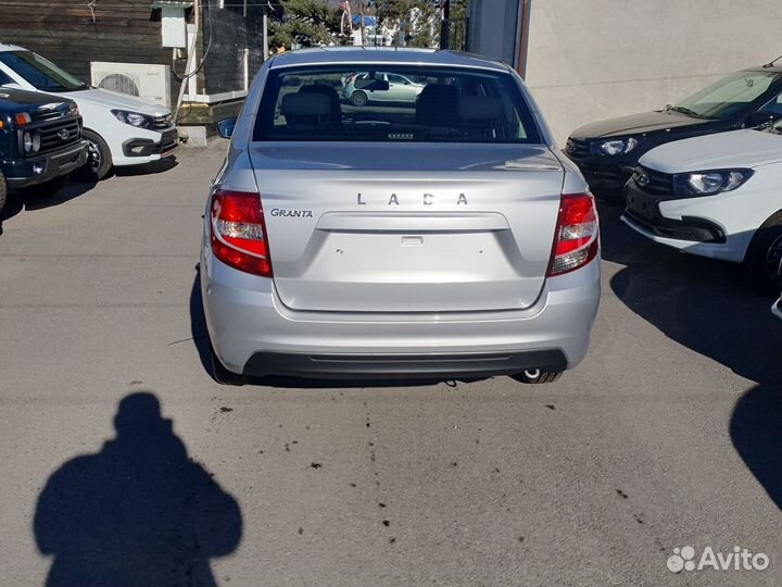 LADA Granta 1.6 МТ, 2023, 8 км