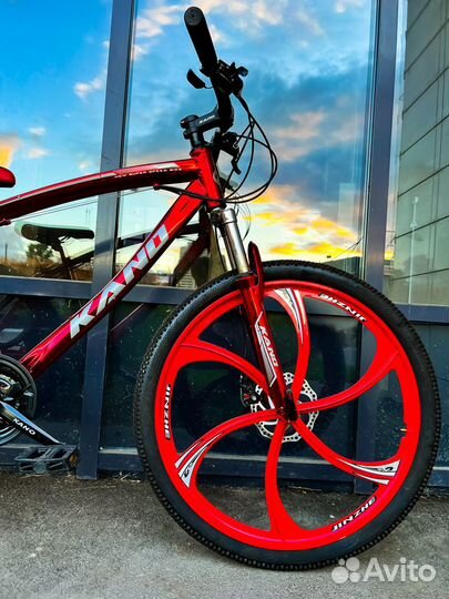 Велосипед с литыми дисками