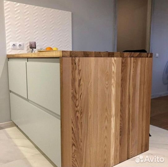 Кухни любой сложности в стиле хайтек