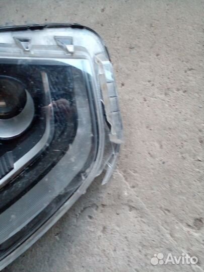 Фара левая Hyundai Creta 2 на запчасти