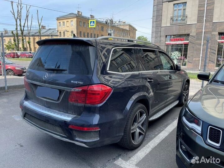 В разборе Mercedes-Benz GL-Класс AMG X166