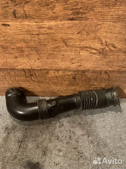 Патрубок воздушного фильтра peugeot 308