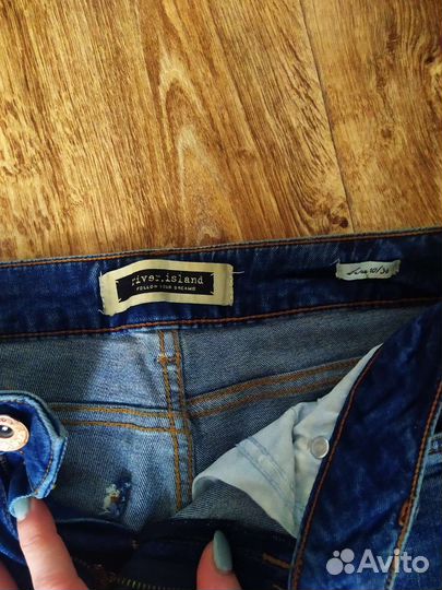 Джинсы женские