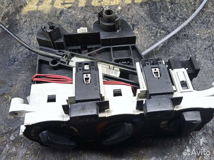 Блок управления климатом Nissan Primera P11