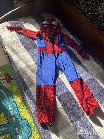 Костюм карнавальный