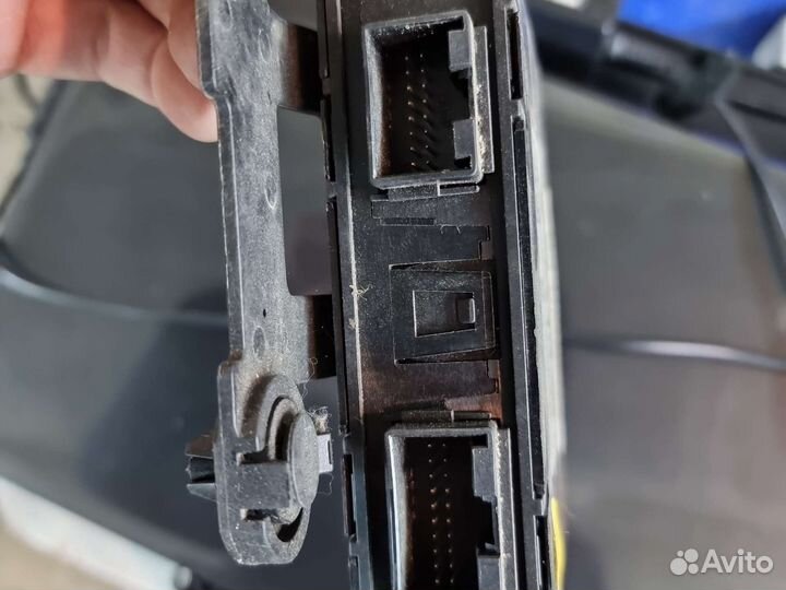 7L0919283F блок парктроника Touareg GP