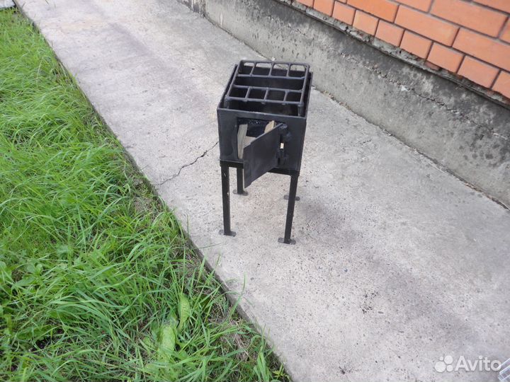 Печь. Казан и сковорода - чугун + коптильня