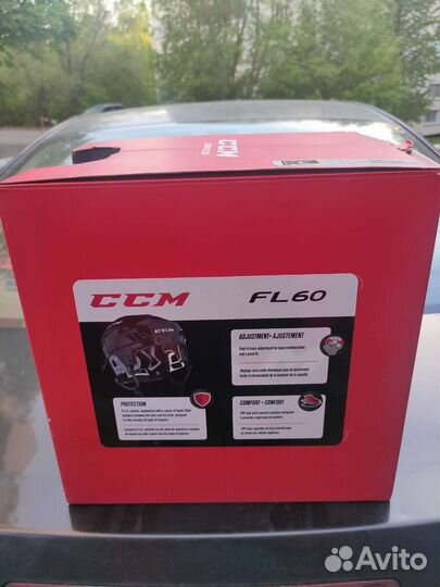 Шлем хоккейный