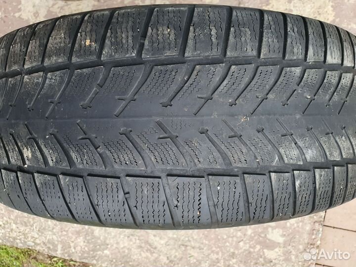 Goodyear UltraGrip Ice 265/60 R18 114T