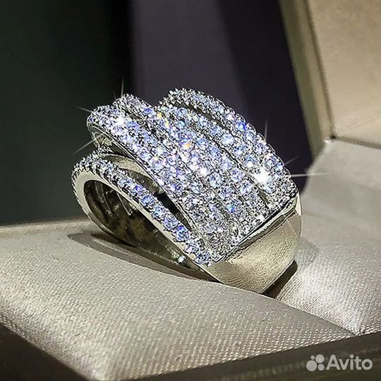Серебряное кольцо