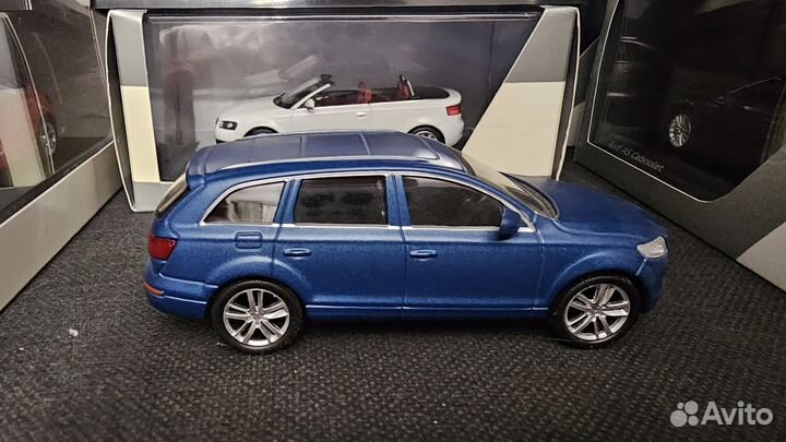 Audi Q7 1/43