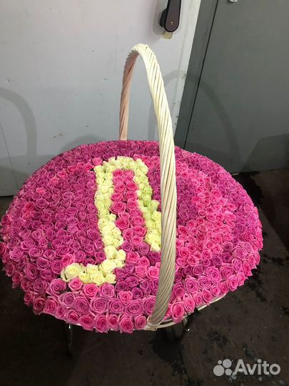 Розовые розы доставка