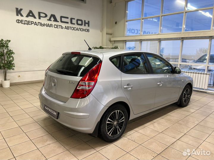 Hyundai i30 1.6 AT, 2009, 189 900 км