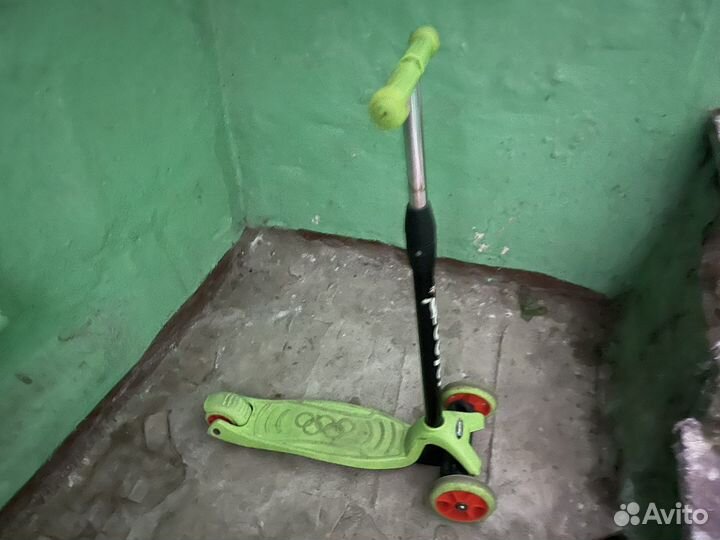 Самокат детский трехколесный бу