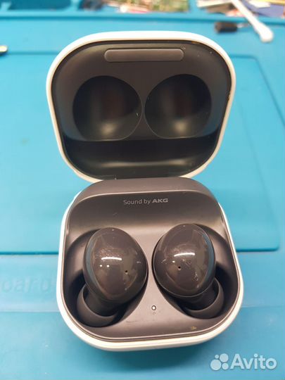 Ремонт телефонов, планшетов, смартчасов, наушников