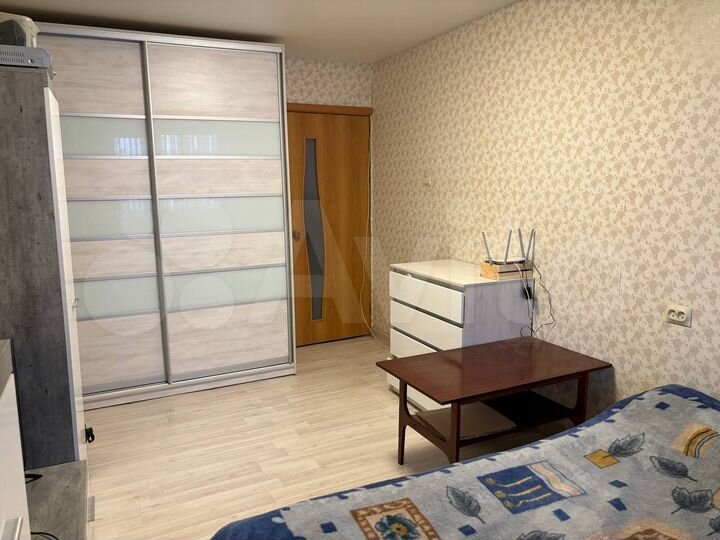 2-к. квартира, 56 м², 1/9 эт.