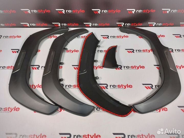 Фендера Toyota Hilux Pick Up с20г Тонкие