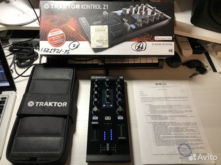 NI Traktor Kontrol Z1 + Оригинальный Чехол