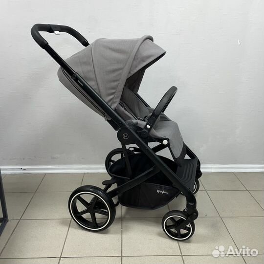 Коляска и автокресло с базой Cybex