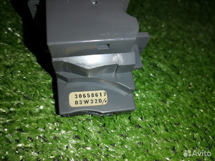 Переключатель подрулевой (света-поворотников) 3065