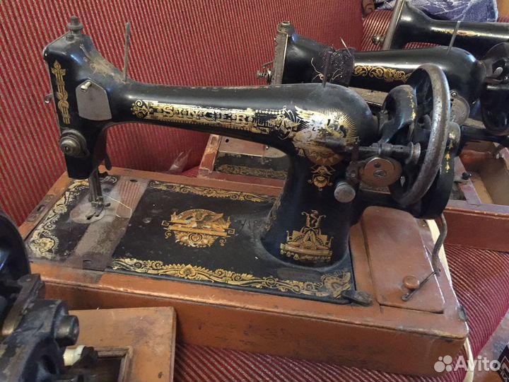 Швейная машинка Жан Блок Зингер пмз