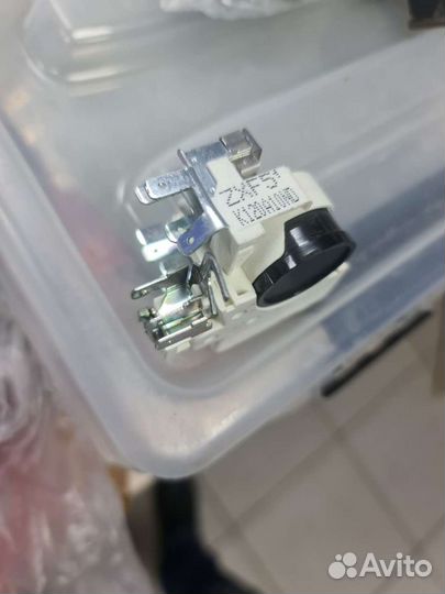 Пусковые реле и еще разные варианты. По фото могу