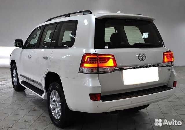 Рейлинги на Toyota Land Cruiser 200 черные