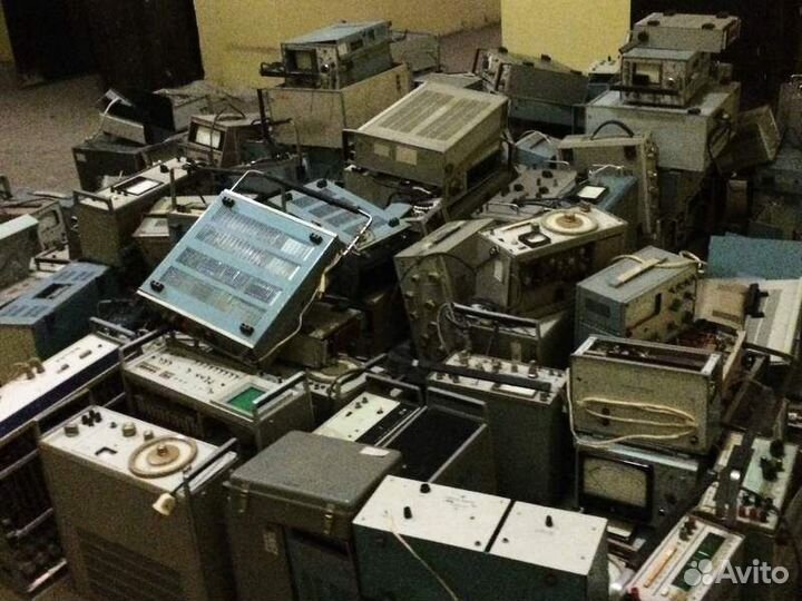 Платы, радиодитали,приборы