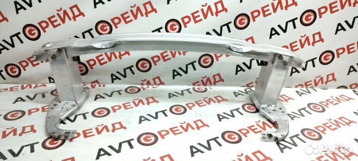 Усилитель бампера передний Audi A6 4G CGW