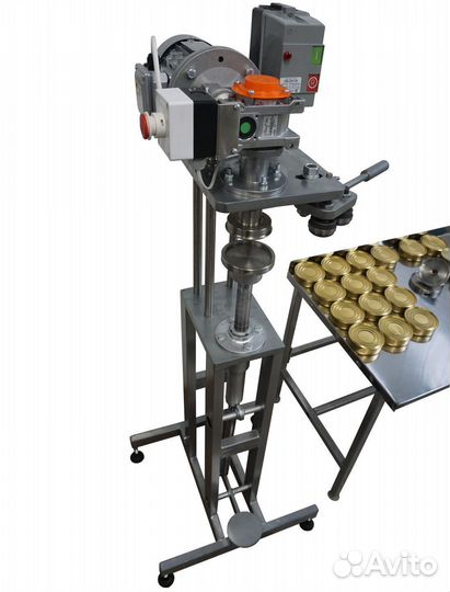 Закаточная машина для жестяных банок