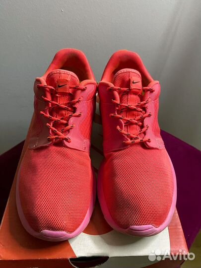 Кроссовки nike женские