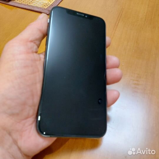 iPhone Xs, 256 ГБ