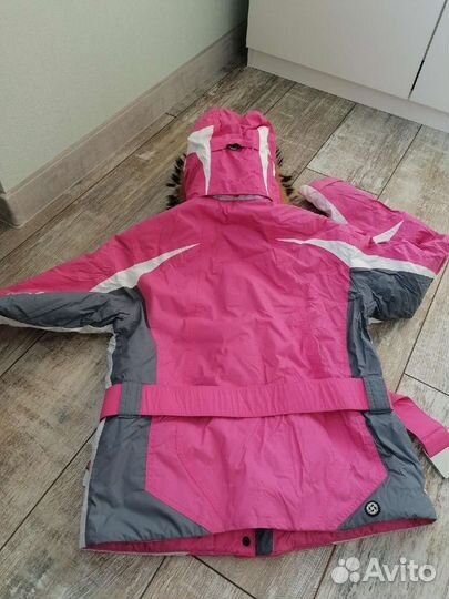 Спортивная зимняя женская куртка 42-44