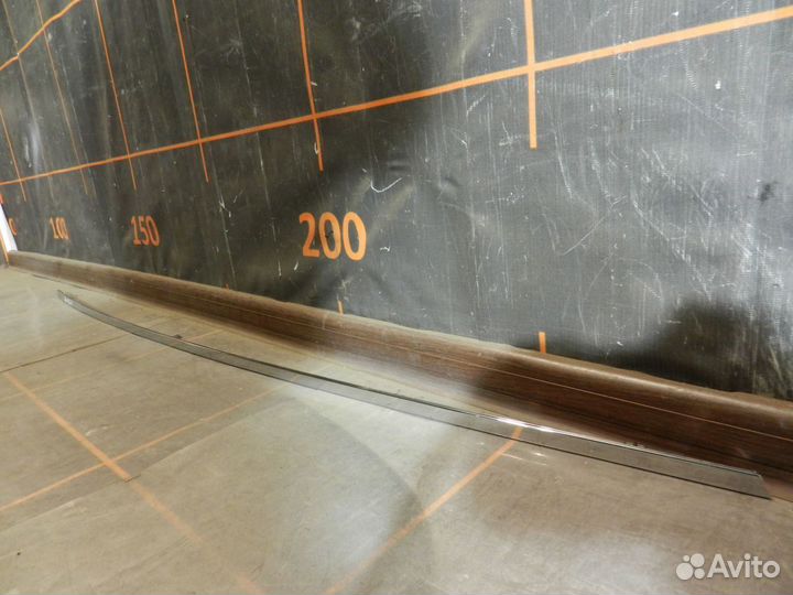 Молдинг порога передний-Mercedes-Benz M-W166