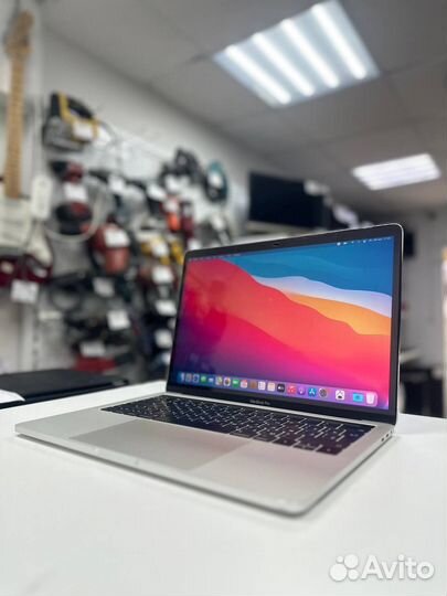 Macbook pro 13 2017 a1706 (16828)