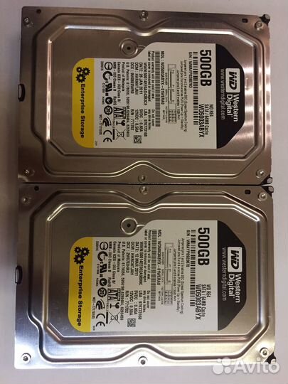 500 gb, качественная модель с небольшим пробегом