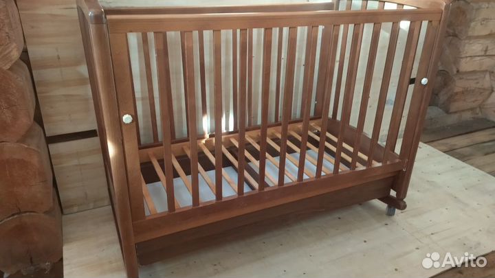 Детская кроватка гандылян