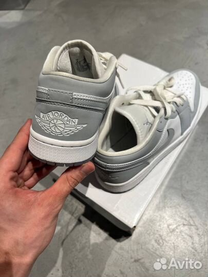 Air Jordan 1 Low wolf grey