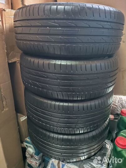 Nokian Tyres Hakka Blue 3 215/55 R17 98W