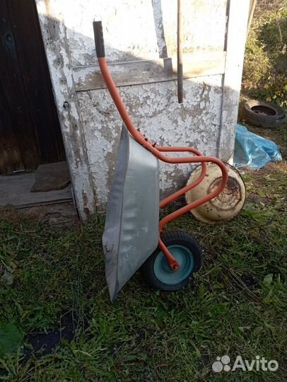 Садовая тележка тачка