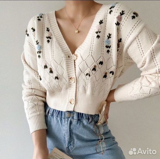 Объемная ручная вышивка одежды и текстиля