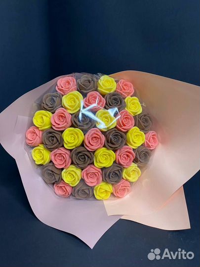 Шоколадные Розы - 37 шт в Букете