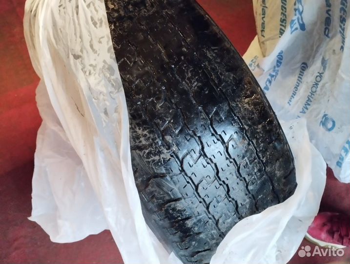 Bridgestone Dueler H/T 265/65 R17