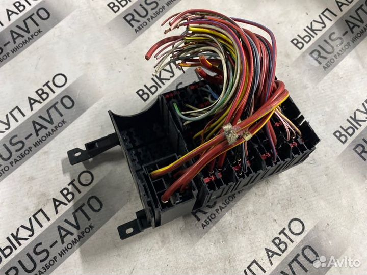 Блок предохранителей Mercedes C W202 OM 611