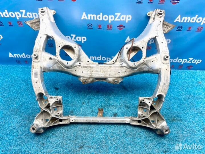 Подрамник передний Bmw 5 F10 2.0 2011