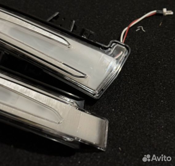 Повторители зеркал AMG динамические