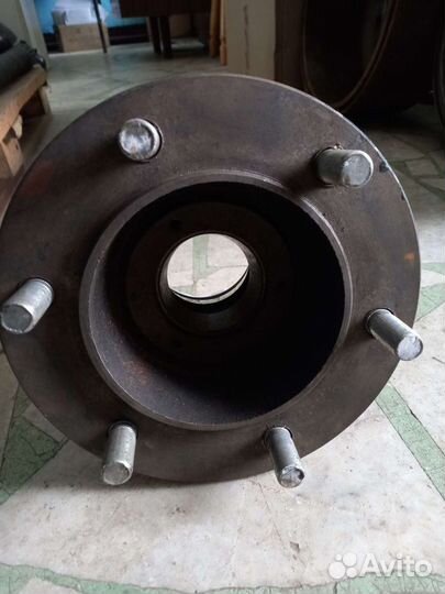 Ступица передняя зил-5301 старого образца